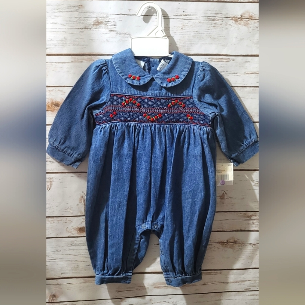 Baby girl, UR it one piece adorable vintage outfit NWT 6/9 month